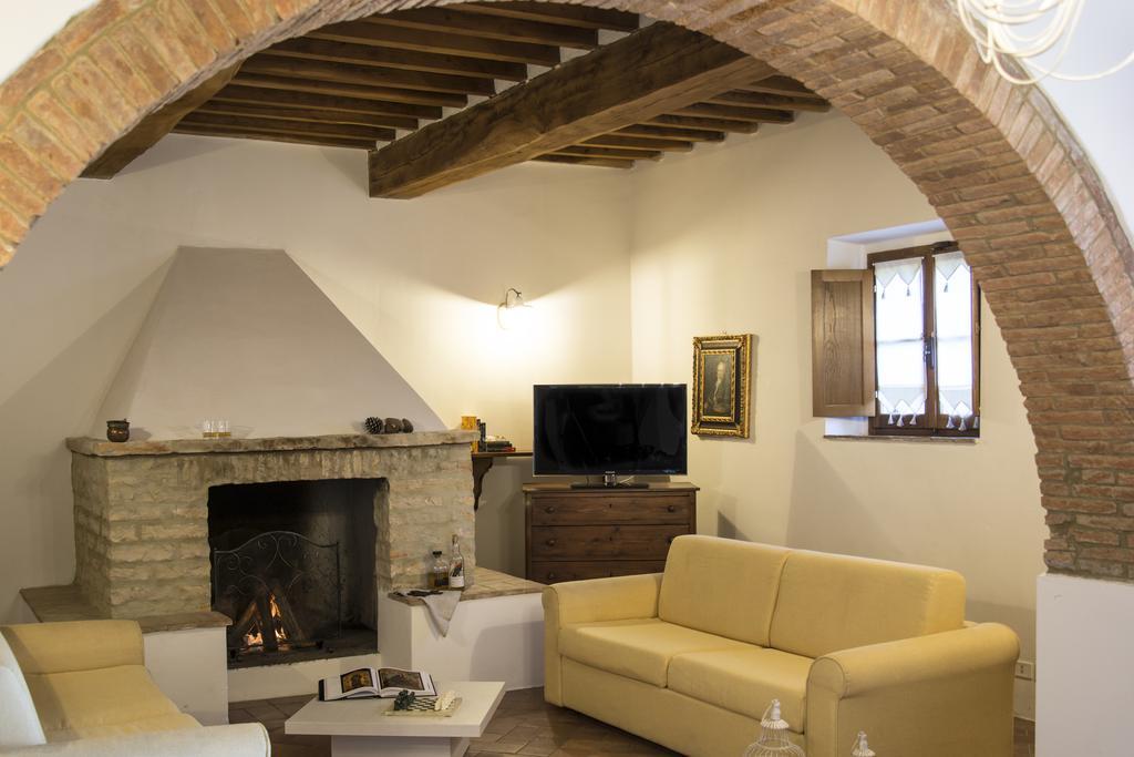 Tenuta Croce Di Bibbiano Libbiano Bagian luar foto